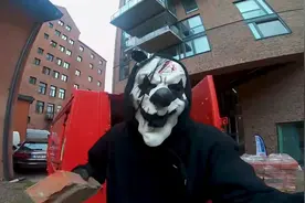 跑酷：万圣节特别节日里，被恐怖小丑追赶，紧张气氛十足！