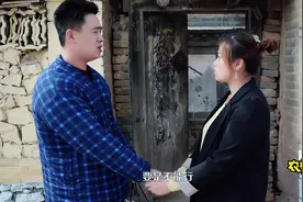 短剧:小伙打工三年归来，媳妇问学到了什么，小伙回答搞笑了