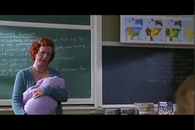 老师竟然带着孩子来上课，孩子的父亲却在听课视频封面