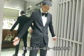 农村小伙去拍婚纱照、没想到里面学问这么多、化妆后帅哥秒变男神视频封面