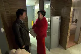 我的孩子我的家：林盛带小洁回家，罗微回来看到，崩溃了！视频封面