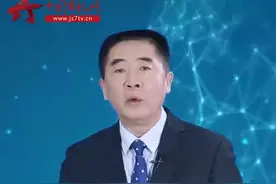 论兵·俄最新核潜艇导弹试射成功 水下核威慑能力正在提高视频封面
