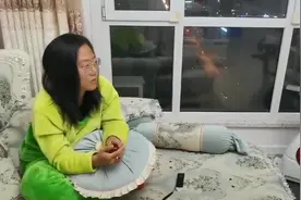 中国男足输给叙利亚，夫妻分析主教练里皮为啥辞职!视频封面