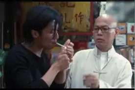 遇到鬼魂乞讨，罗家英不管，谢霆锋点根烟：给你烧个香吧视频封面