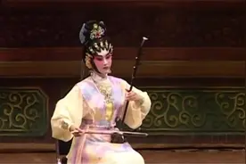 古装二胡演奏《渔舟唱晚》旋律优美 纵一苇之所如 凌万顷之茫然视频封面