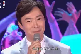 费玉清宣布封麦！全面告别演艺圈，含泪称绝不复出！（超清版）视频封面