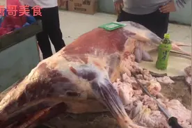 徐州农村大集山羊肉38元一斤大师傅告诉我们前腿好吃还是后腿好吃视频封面