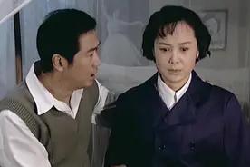 金婚：文丽一个月工资全丢了，又哭又急，结果还说都是佟志的错！视频封面