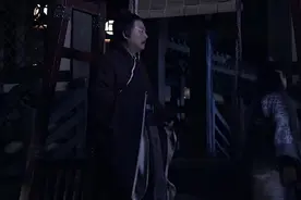 曹操曾问父亲，为啥我们本姓夏侯，却过继到曹家，父亲说出原由视频封面