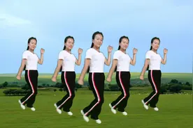 广场舞《光芒》凤凰传奇的经典歌曲之一！