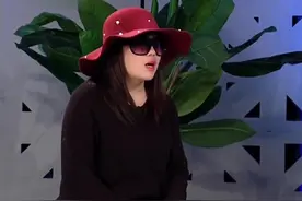 自从妻子怀孕后，丈夫就对妻子态度冷淡，生完孩子后更变本加厉！视频封面