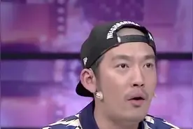 张博回忆当年，自己一夜之间找人借钱，朋友一夜之间全消失！视频封面