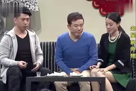 小品：大潘：我往饺子里包3硬币，你吃一盘我吃一盘，一个没吃着视频封面