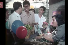 影视：八十年代商店鞭炮积压，买鸡还得买鞭炮，那时就有捆绑销售视频封面