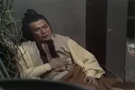 包惜弱救起完颜洪烈，一段孽缘开始，杨康的命运也被悄悄改变视频封面