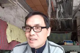 玻璃上的划痕怎么办？只需5块钱！师傅手把手教您视频封面