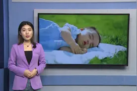 两月宝宝晒太阳后全身溃烂？没想到医生竟说这是“病”！视频封面