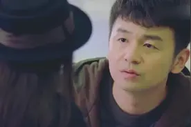 雷佳音去机场接五岁闺女，谁知闺女打扮太时尚，一开口全是英文视频封面