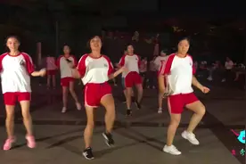 每天晚上跳一段广场舞，随时随地减脂瘦全身，让你身体倍儿爽视频封面