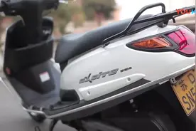 5980元买菜神器终极PK轻骑铃木-瑞梦125vs五羊本田-喜致125视频封面