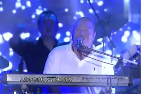 臧天朔与吕方经典合唱，朋友别哭，朋友一路走好