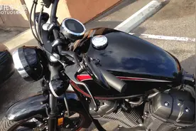 雅马哈bolt950启动声浪，这大V缸确定不烤人吗？视频封面