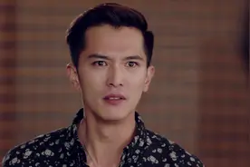 男子愤怒责问父亲，不给等待多年的初恋一句解释，母亲怒吼阻拦