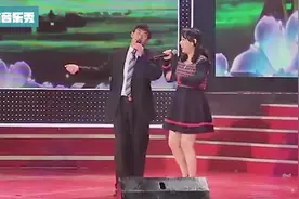 大衣哥说唱Rab，挑战凤凰传奇的《月亮之上》，全程都在念经！