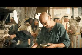 杨露禅三花聚顶的秘密，引出陈家沟内家拳，偷拳三招成高手视频封面