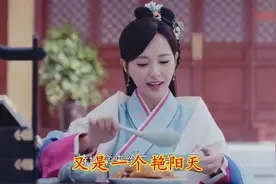 中秋到，送祝福，祝花好月圆幸福安康，节日快乐！