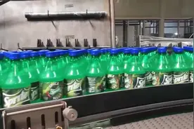 生产雪碧的工厂机械化流水线，空气中弥漫着汽水味视频封面