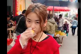 缅甸老板娘真是个吃货，让她吃她就吃个不停，这个东西很有营养！视频封面