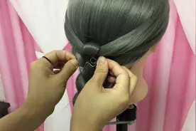 别样好看的马尾辫，搭配一个点睛作用的小发饰，别提有多美了