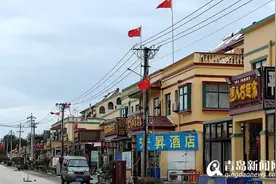 探访青岛的"国旗村"：传统小渔村蝶变旅游"网红村"图片