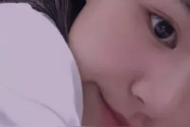 小说：村花嘲笑我是胆小鬼，我反驳她却挑衅：那你证明给我看看？图片