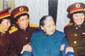 1981年，湖南一老妇因没钱看病，惊动多名开国将军，她有何身份？图片