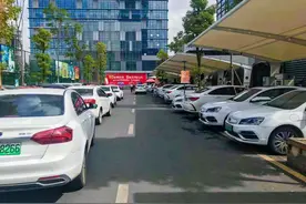 汽车手动挡和自动挡有啥区别，哪个更安全？为何买自动挡的很多图片