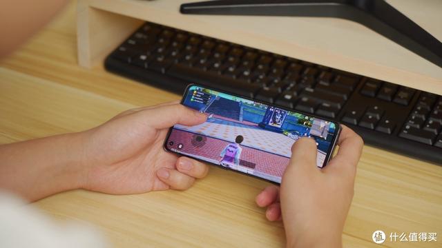 Realme GT 大师探索版真有这么好？测试后，可以有但没必要