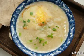 适合冬天喝的萝卜汤，汤鲜味美乳白色，我家隔三差五做一锅图片