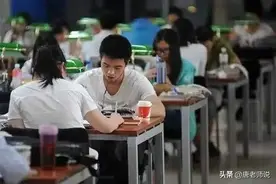 做题家的怨气为何往丁真身上撒？这是做题家被黑得最惨的一次图片