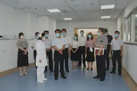 耀州区党政代表团赴江苏省盐城市第一人民医院、盐城市军分区访问交流图片