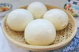 用酵母粉蒸馒头，还需要放碱面吗？许多人不懂，难怪蒸的馒头发酸图片