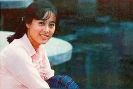 百花影后吴玉芳：默默无闻22年再获金鸡奖，和丈夫江嘉良很恩爱图片