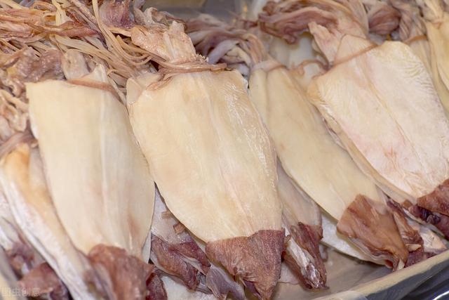 干鱿鱼怎样泡发 干鱿鱼怎样泡发最好