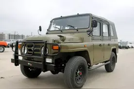 卖了56年！最老中国车北汽BJ 212即将停产，不是谁都能成坦克300图片