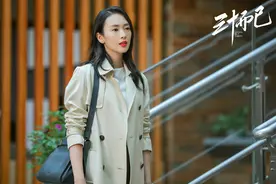 其实，男人偏爱的，往往是“知世故而不世故”的女人图片
