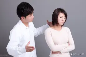 50岁的妈妈再婚生了一个弟弟，老婆竟然要跟我离婚，太冷血了图片