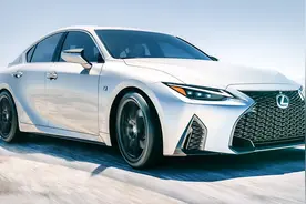 洗洗睡吧......全新雷克萨斯IS就这样图片