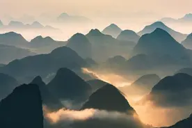 “下马饮君酒”，王维的这句诗理解起来为什么逻辑不顺？图片