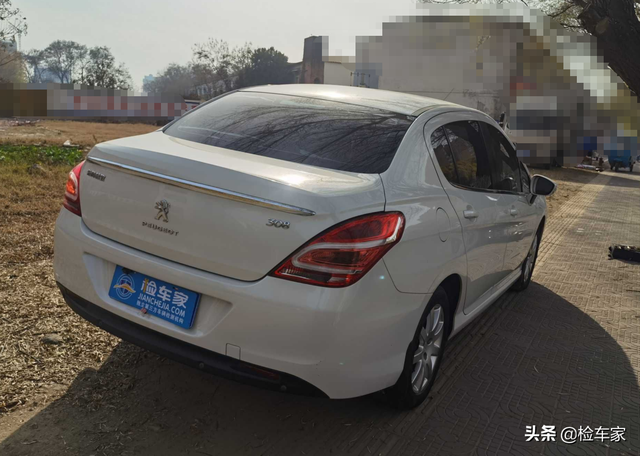 这辆9万买的标致308，才开了4年就值3万块？买主：不敢买